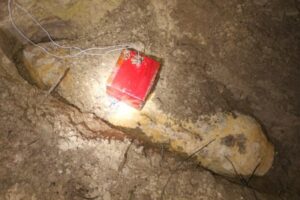 Рабочие обнаружили 50-килограммовую советскую авиабомбу около морского порта Геленджика