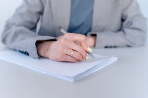 Чиновница из Геленджика подделывала подписи в документах