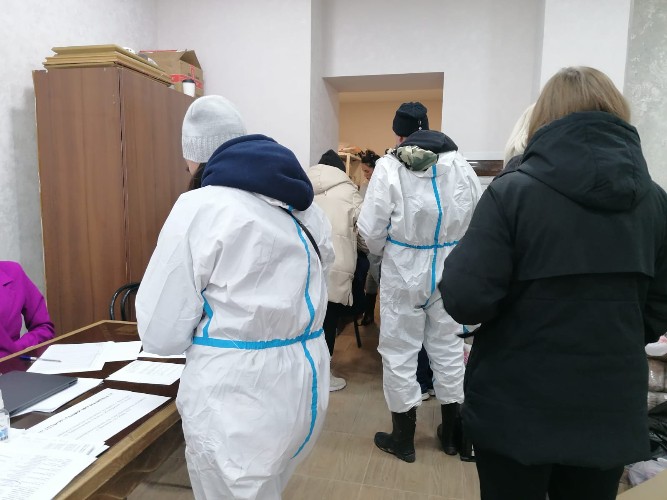 Крым, Москва, Воронеж: волонтеры со всей России едут ликвидировать ЧС в Анапе