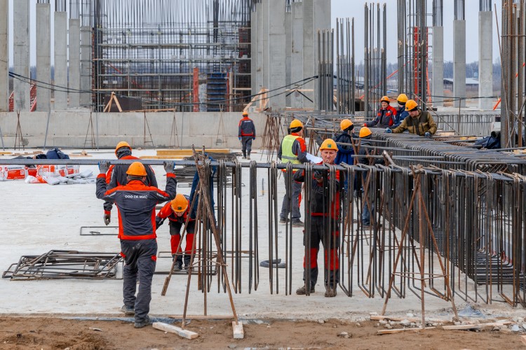 Бюджетники России ждут прибавку к зарплате в 2025 году: кому положена?