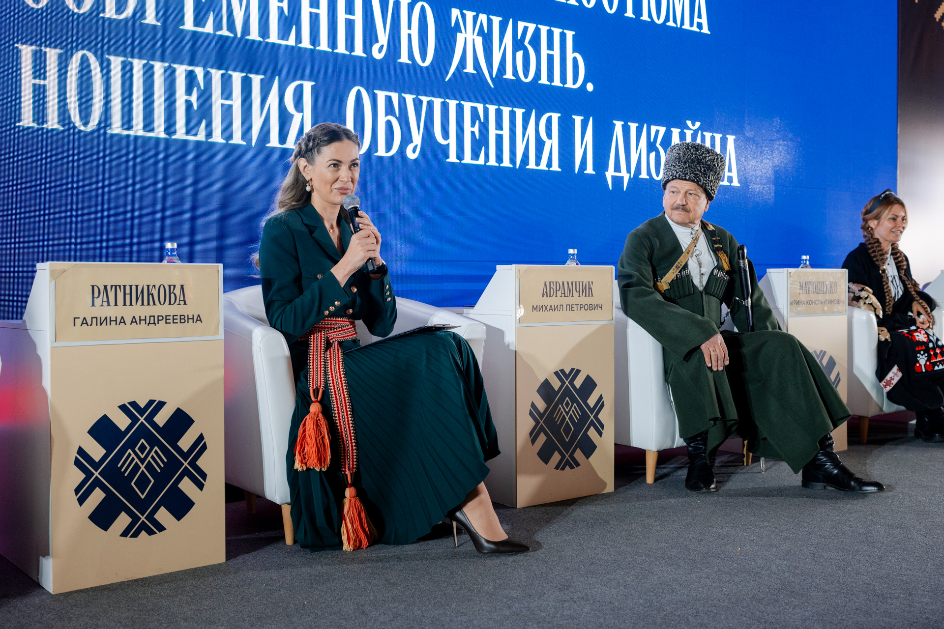 Фоторепортаж: «Александровская крепость-2025» в Усть-Лабинске и на хуторе Аргатов — От як гуляют казаки (день второй)