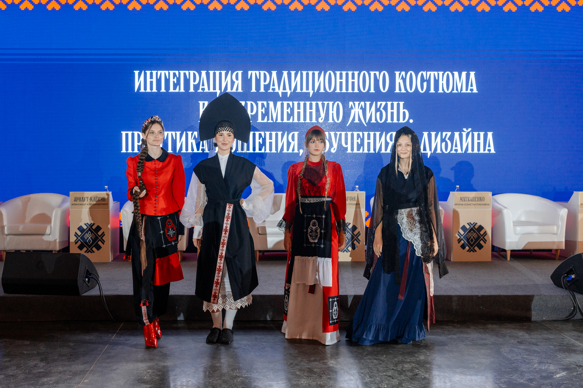 Фоторепортаж: «Александровская крепость-2025» в Усть-Лабинске и на хуторе Аргатов — От як гуляют казаки (день второй)