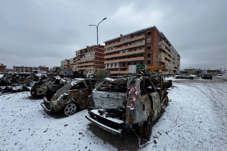 После атаки БПЛА в Новой Адыгее количество пострадавших авто выросло до 172