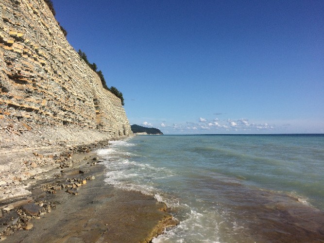Только море: топ-5 самых безлюдных пляжей Краснодарского края