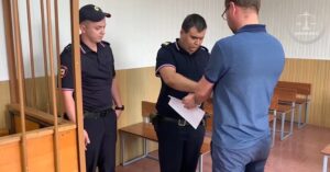 экс-полицейские