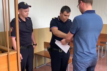 экс-полицейские