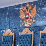 За экстремистские надписи и призывы к насилию на Кубани осудят 19-летнего парня