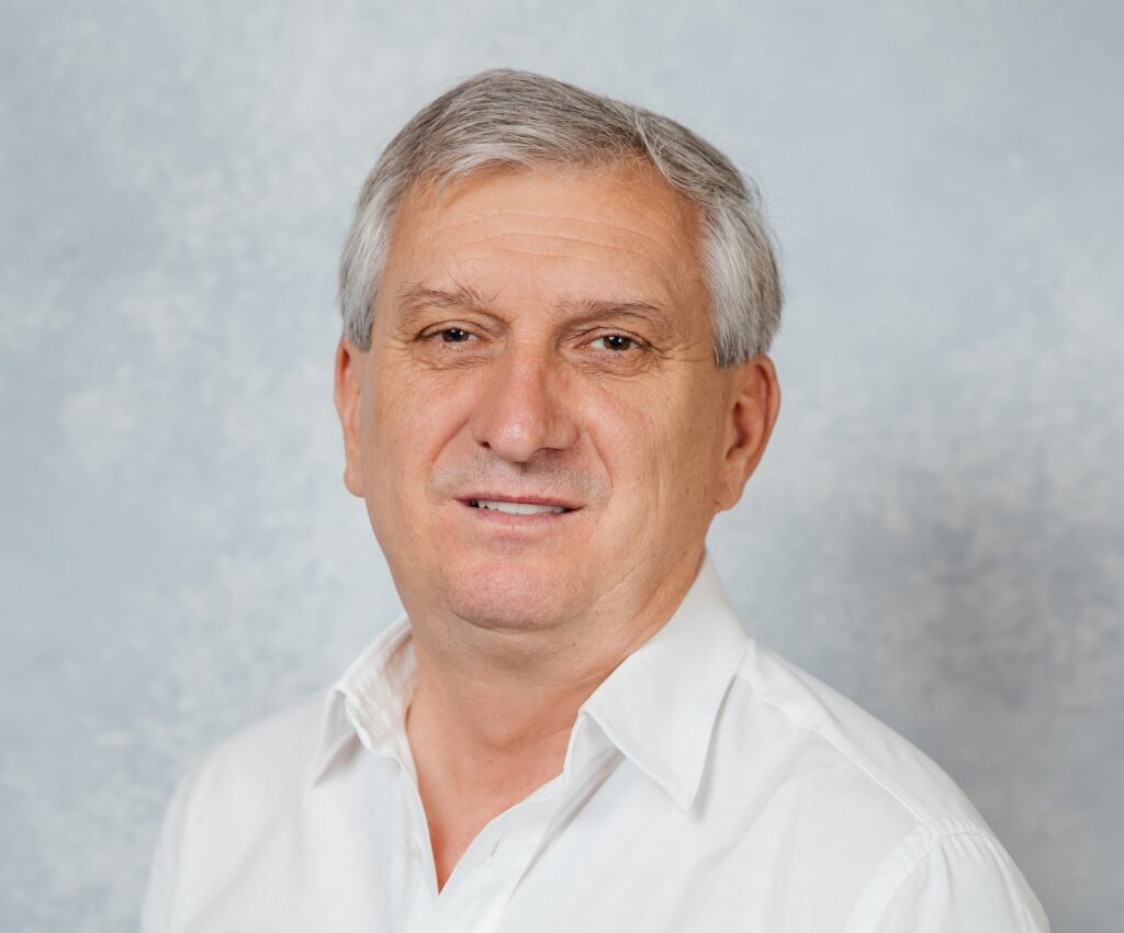Юрий Смазнов депутат Крымского района