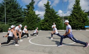 Аэропорт Сочи организовал «Улетный флешмоб» с чемпионами России по боксу