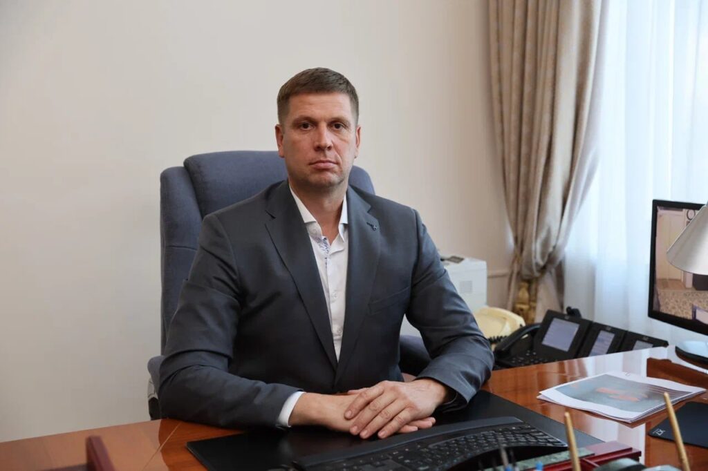 Антон Казанов